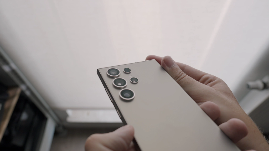 Samsung Galaxy S24 Ultra pół roku później wszechstronny ale nie zawsze najlepszy